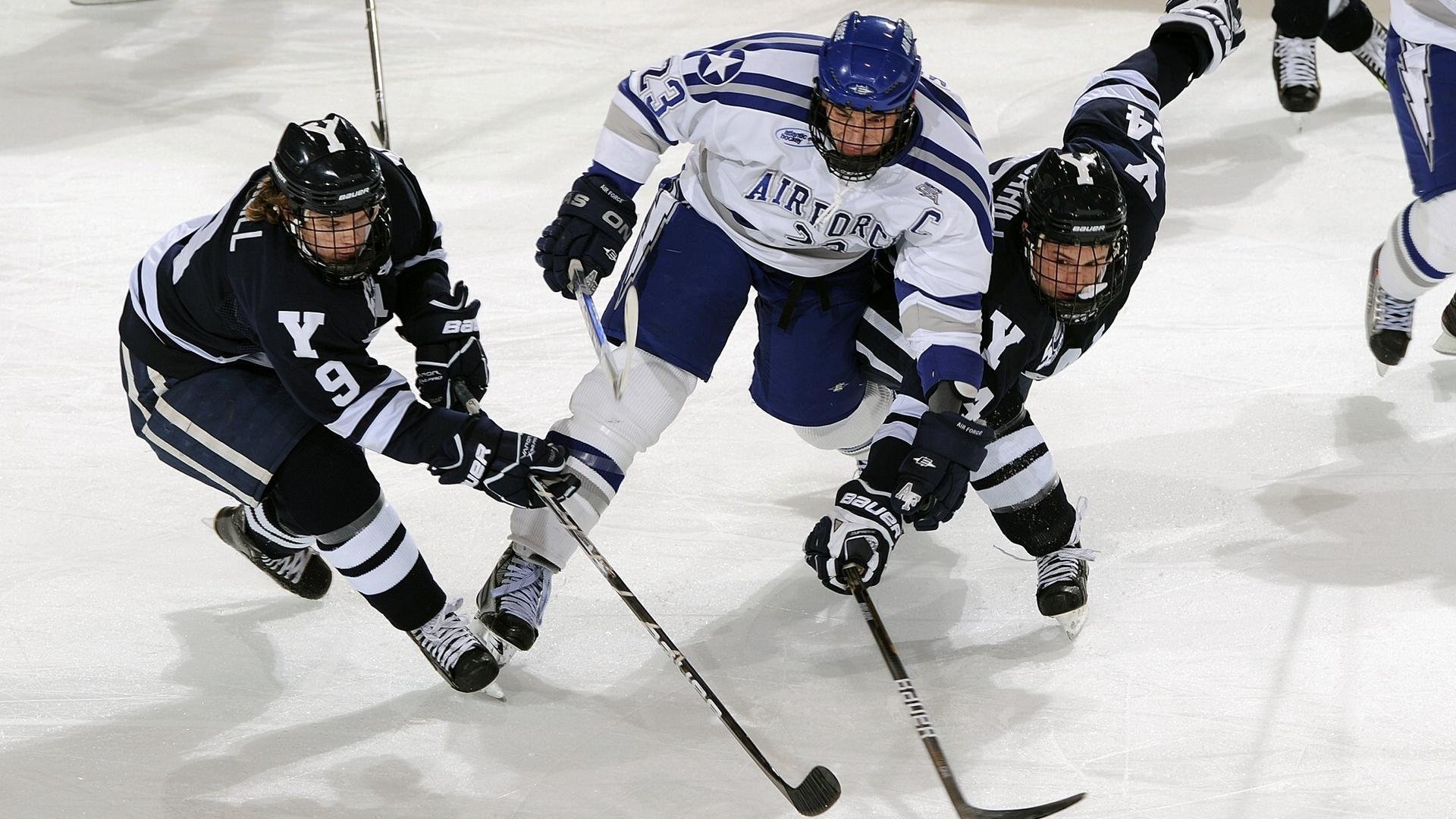 跨国举办的电竞盛会激发全球粉丝热情，国外电竞比赛