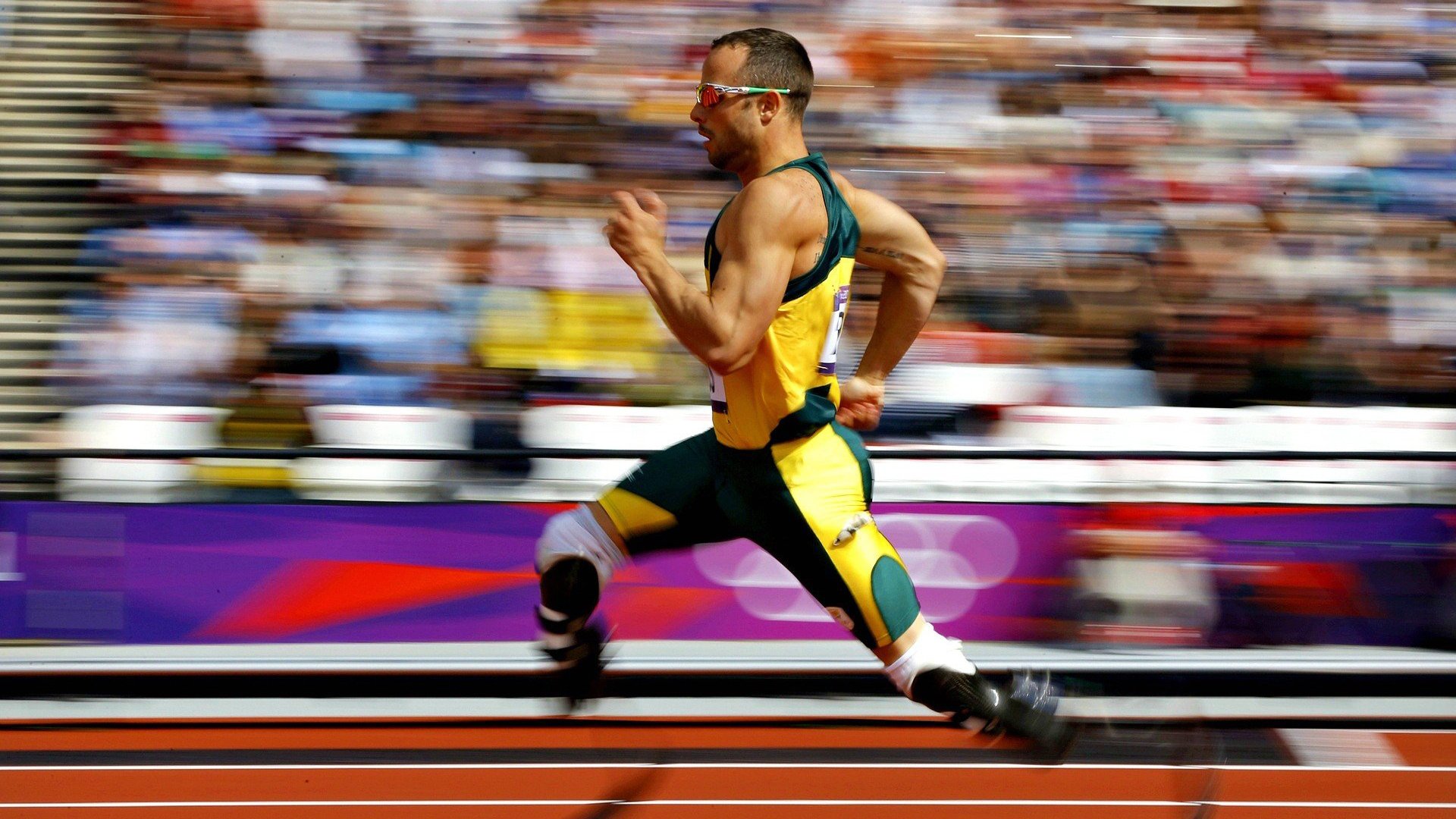 多特蒙德高位逼抢打出压制力，多特蒙德战术打法